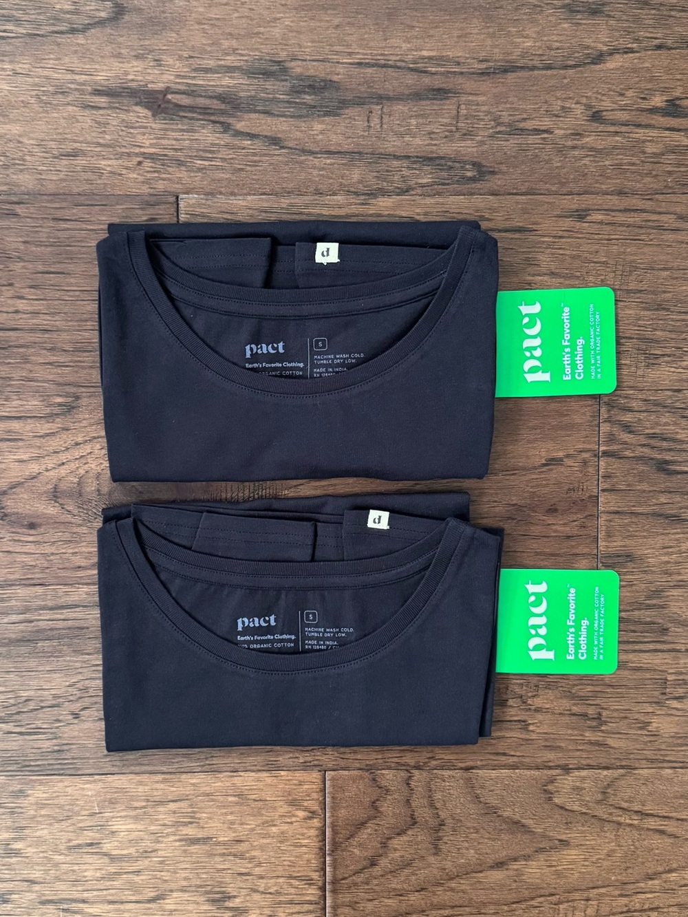NWT Pact Women’s Muscle Tank Top Black Size Small Set of 2